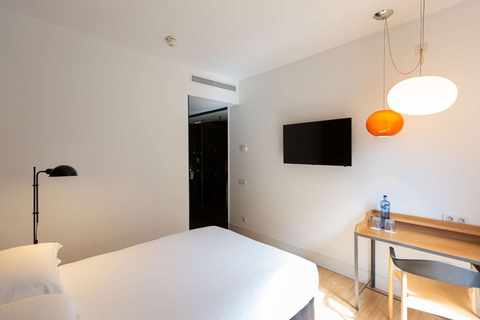 Alexandra Hotel, Curio Collection By Hilton Hotel Barcelona